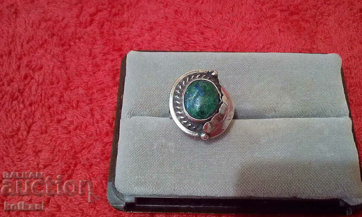 Old silver 925 sterling ring green semi-precious stone with price 235.50 BGN | € 120.41 Old silver 925 sterling ring green semi-precious stone with price 235.50 BGN | € 120.41