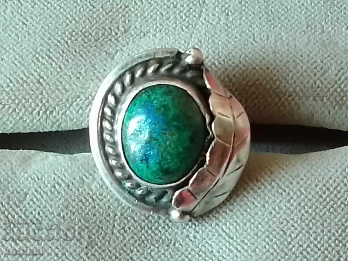 Стар сребърен 925 sterling пръстен зелен полускъпоцене камък - 7