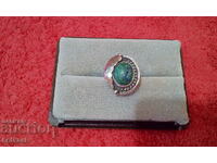 Old silver 925 sterling ring green semi-precious stone