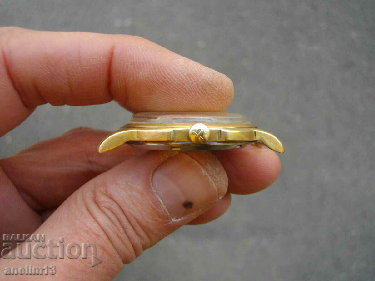 Delivery of TISSOT COLLECTOR'S WATCH Delivery of TISSOT COLLECTOR'S WATCH