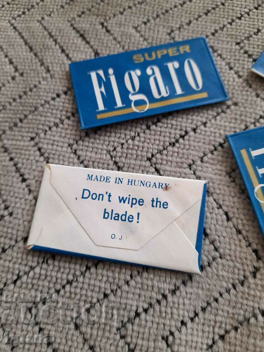 Auction  Vintage Figaro razors