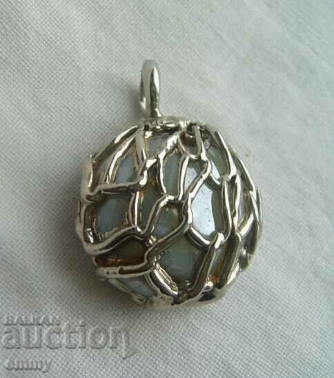 Old pendant necklace locket - chained heart with price 18.00 BGN | € 9.20 Old pendant necklace locket - chained heart with price 18.00 BGN | € 9.20