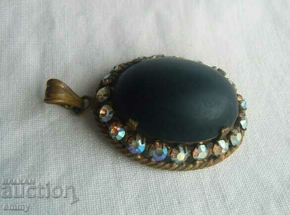 Delivery of Old necklace pendant, medallion - Austria Delivery of Old necklace pendant, medallion - Austria