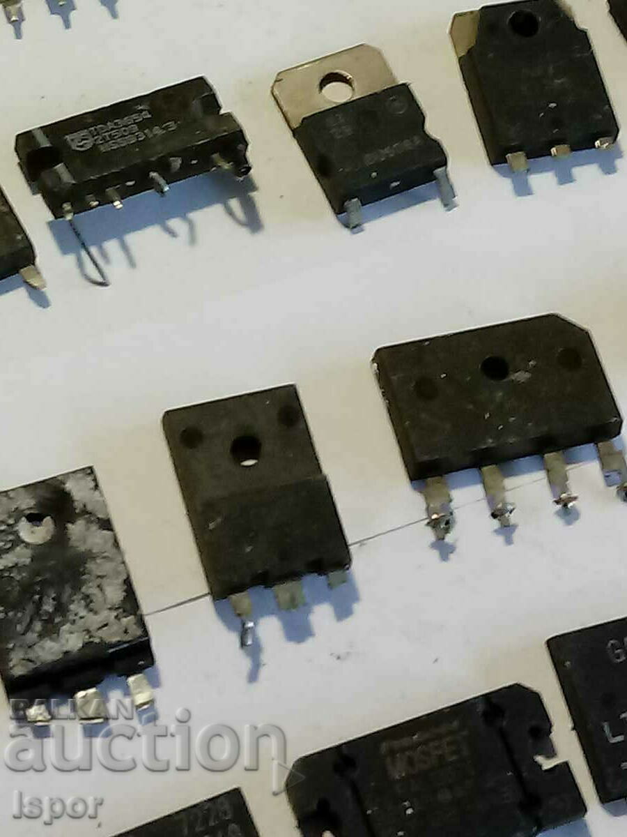 Tranzistoare mari cu preț 8.00 BGN | € 4.09 Tranzistoare mari cu preț 8.00 BGN | € 4.09