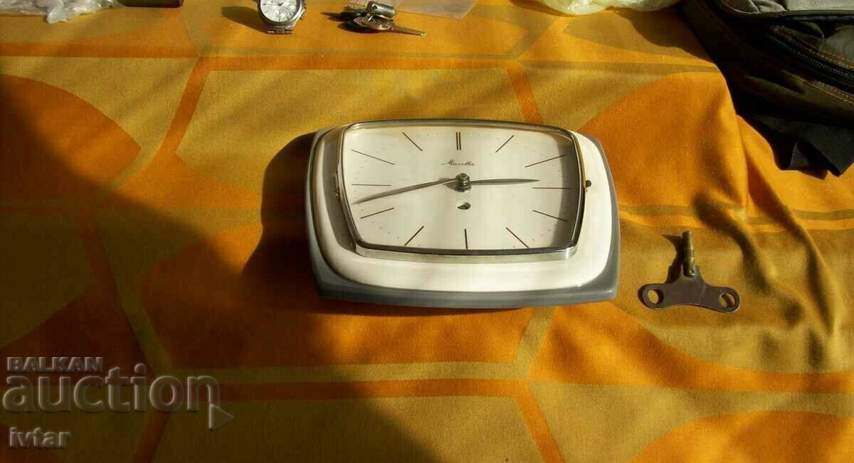 Auction Porcelain wall clock "MAUTHE" Auction Porcelain wall clock "MAUTHE"