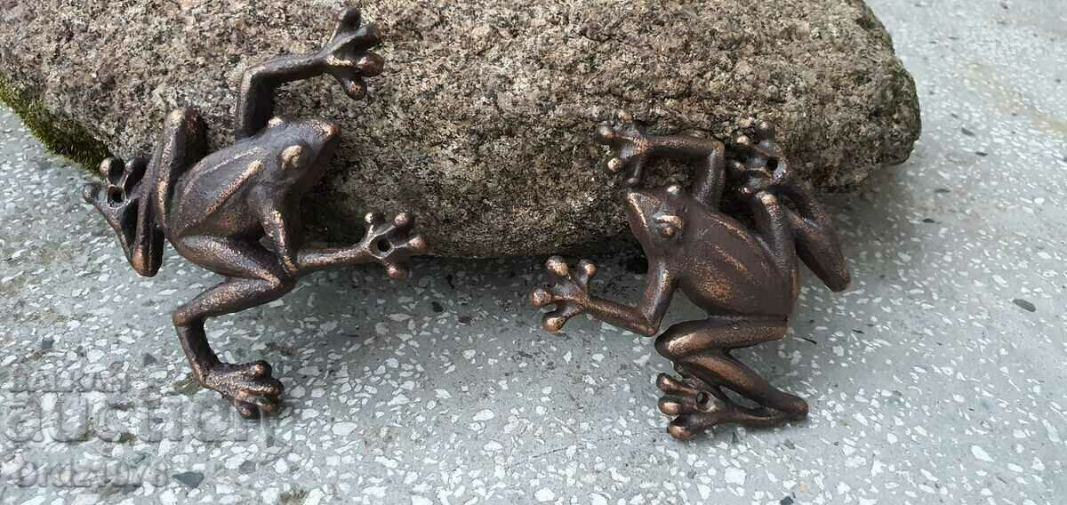 Lot Massive cast iron frogs, 660g - 6 Lot Massive cast iron frogs, 660g - 6