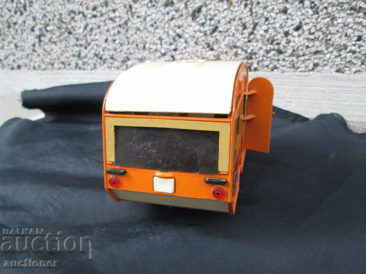 Доставка на КАРАВАНА RAPHAEL201-ROLLER 1:25 made in italy Доставка на КАРАВАНА RAPHAEL201-ROLLER 1:25 made in italy