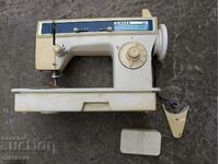 Singer electric sewing machine