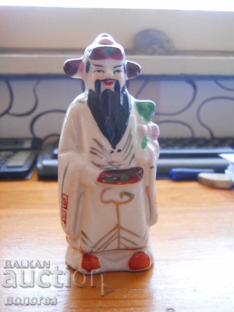 старинна порцеланова статуетка - мандарин  (Китай)