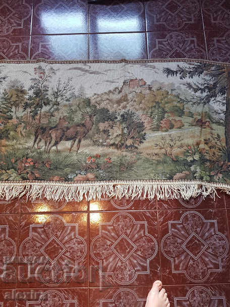 TAPESTRY EMBROIDERY