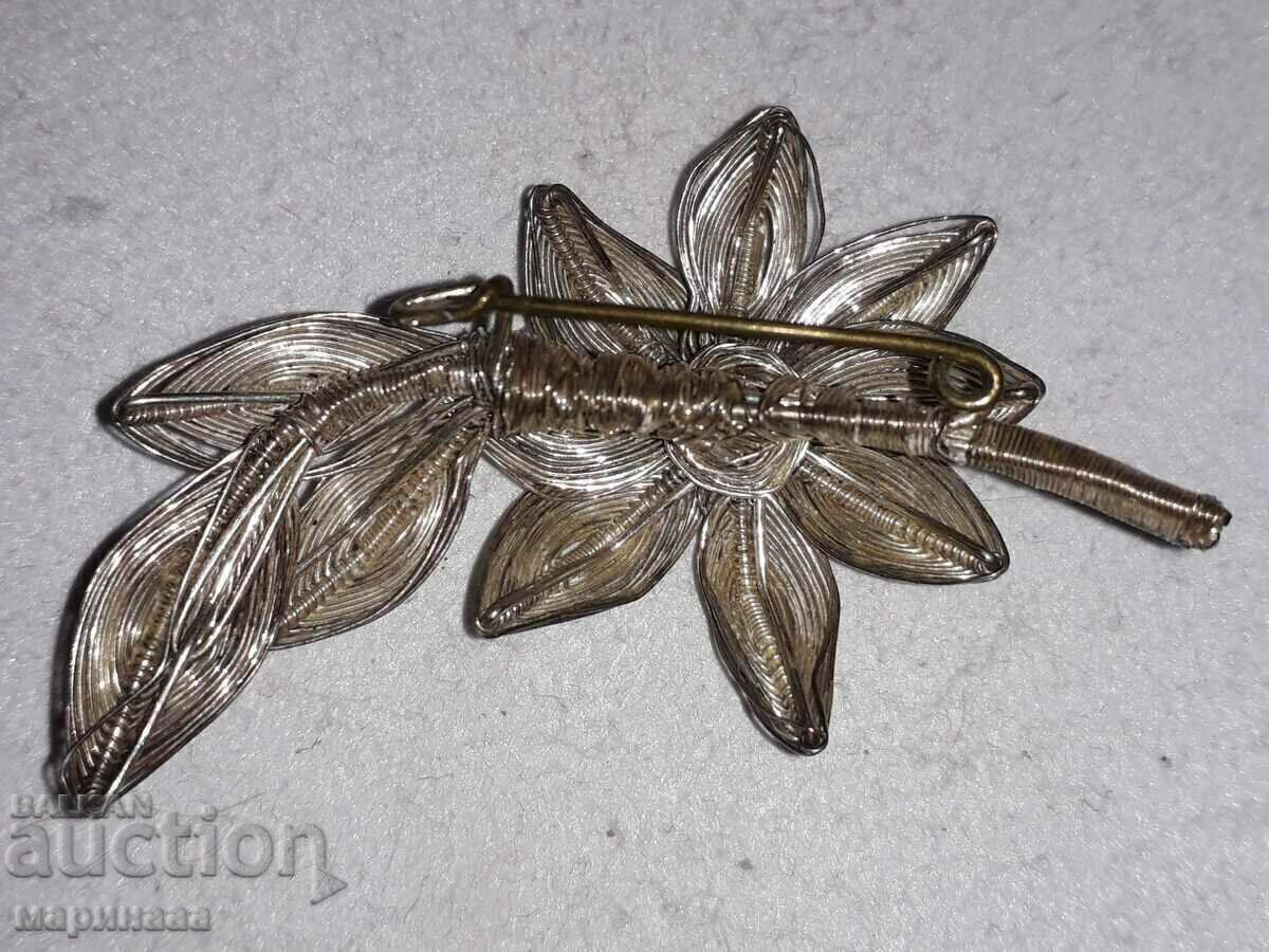 ANTIQUE BROOCH. SILVER PLATED COPPER WIRE with price 8.00 BGN | € 4.09 ANTIQUE BROOCH. SILVER PLATED COPPER WIRE with price 8.00 BGN | € 4.09
