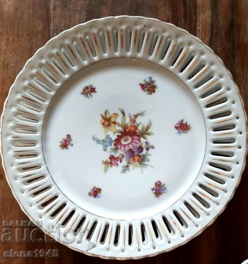 Dessert plates - 6 Dessert plates - 6