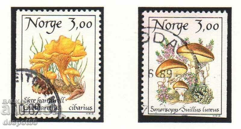 1989. Norvegia. Ciuperci comestibile.