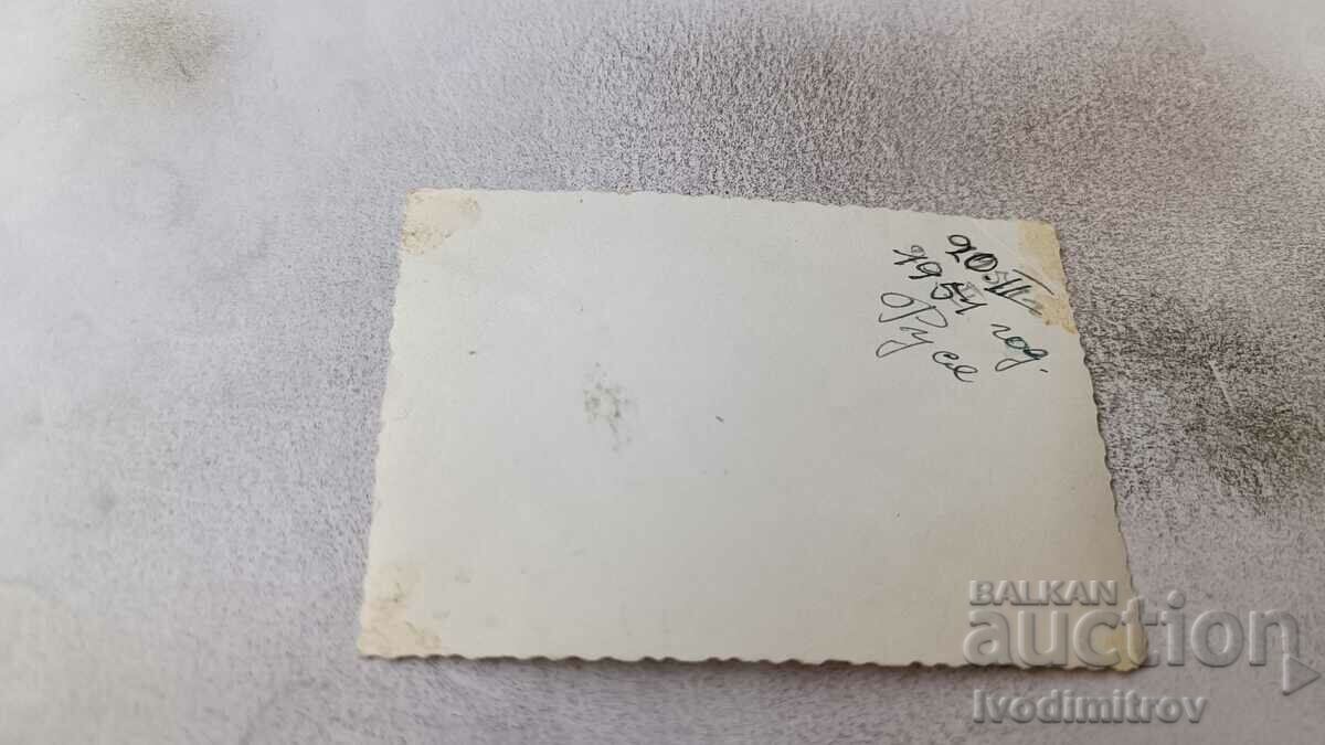 Photo Rousse Women in winter 1954 with price 2.85 BGN | € 1.46 Photo Rousse Women in winter 1954 with price 2.85 BGN | € 1.46