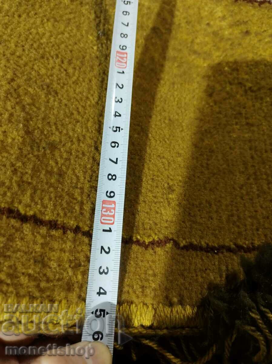 Δημοπρασία Μια τεράστια υφαντή ταπετσαρία με μια εικόνα του Ιησού Χριστού