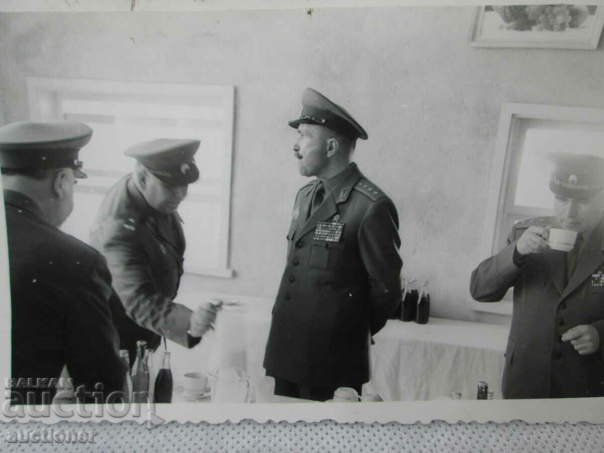 PHOTO OF GOOD JUROV GENERALS - EXERCISE with price 30.00 BGN | € 15.34 PHOTO OF GOOD JUROV GENERALS - EXERCISE with price 30.00 BGN | € 15.34