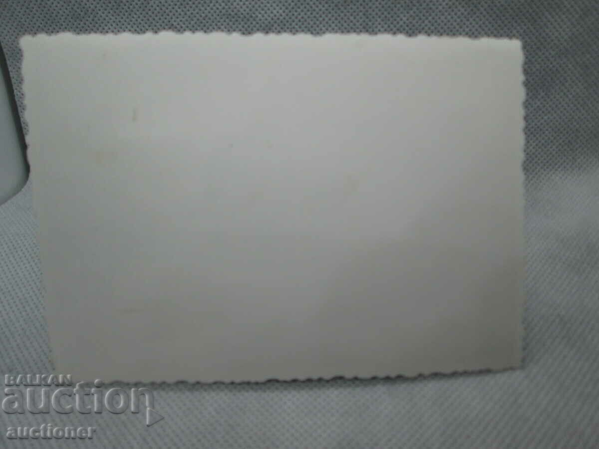 Auction PHOTO OF GOOD JUROV GENERALS Auction PHOTO OF GOOD JUROV GENERALS