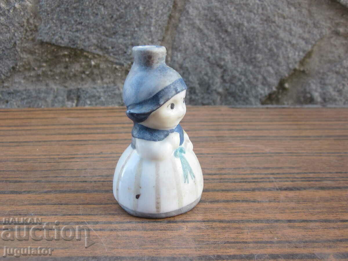 old German porcelain figure figurine girl with price 20.00 BGN | € 10.23 old German porcelain figure figurine girl with price 20.00 BGN | € 10.23