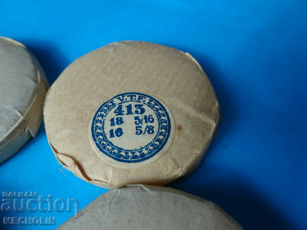 Delivery of LOT OF POCKET WATCH GLASSES 411 413 424 426 433 443 Delivery of LOT OF POCKET WATCH GLASSES 411 413 424 426 433 443