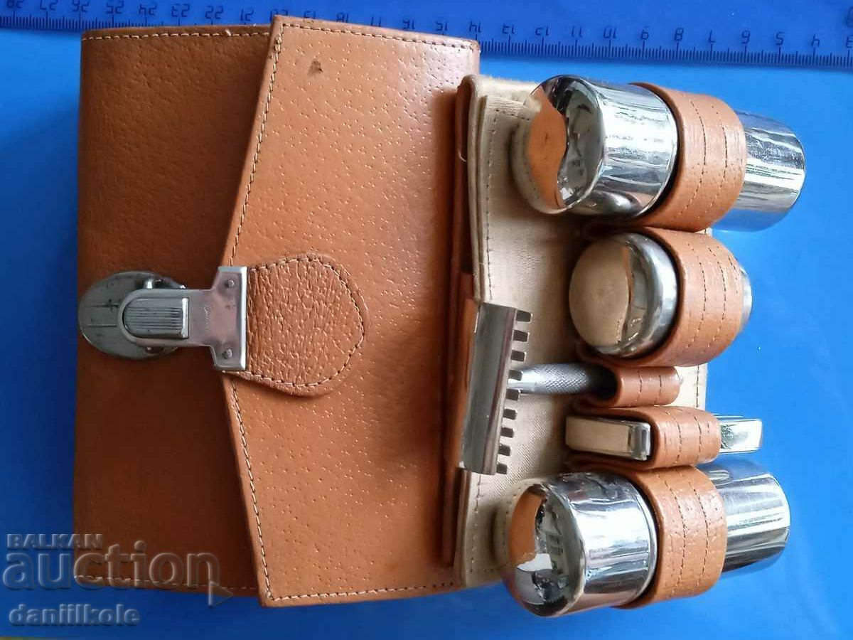 Delivery of *$*Y*$* OLD UNUSED SHAVING KIT - SUPER*$*Y*$* Delivery of *$*Y*$* OLD UNUSED SHAVING KIT - SUPER*$*Y*$*