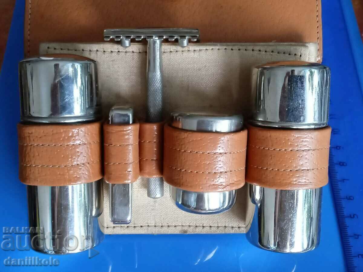 *$*Y*$* OLD UNUSED SHAVING KIT - SUPER*$*Y*$* - 6 *$*Y*$* OLD UNUSED SHAVING KIT - SUPER*$*Y*$* - 6