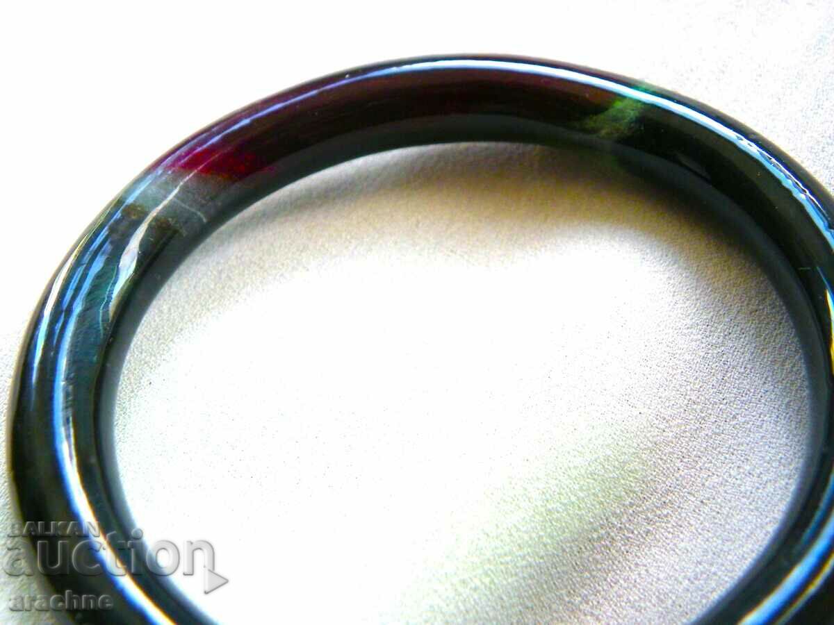 Delivery of Jade bracelet Delivery of Jade bracelet