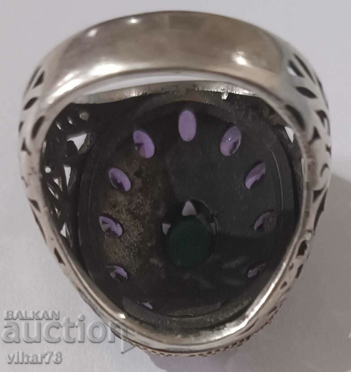 Old silver ring with amethyst and synthetic emerald - 7 Old silver ring with amethyst and synthetic emerald - 7
