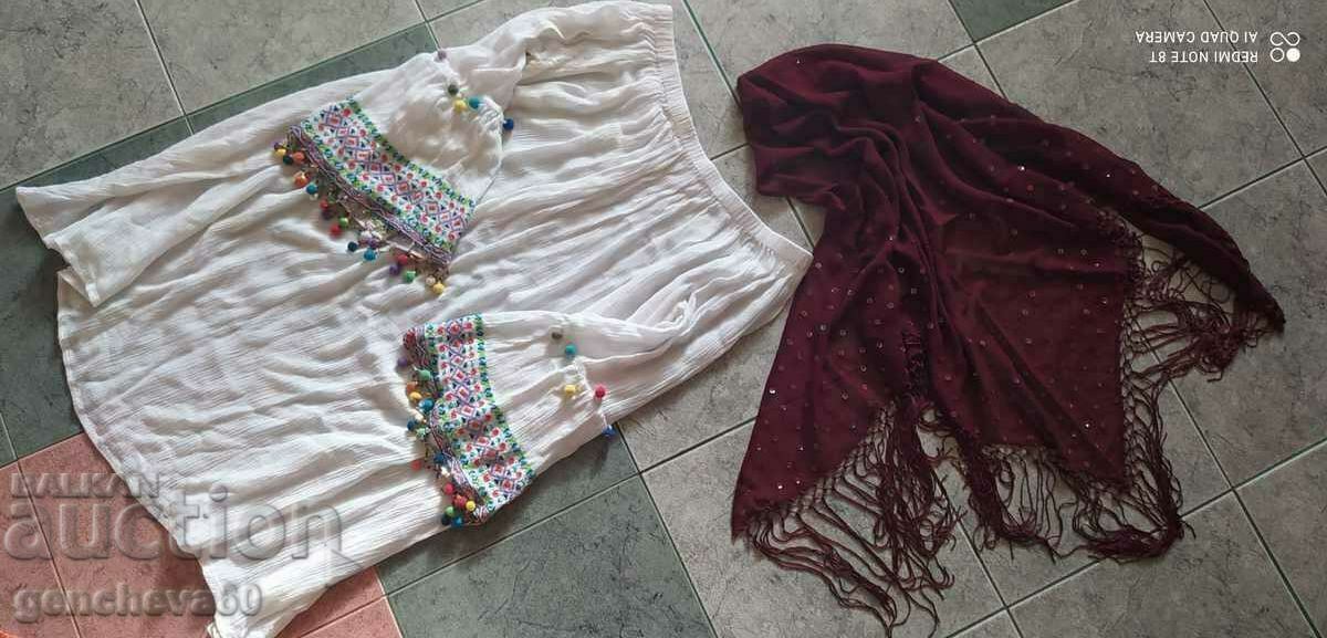 Licitație Cămașă cu broderie, mărgele și eșarfă cu paiete Licitație Cămașă cu broderie, mărgele și eșarfă cu paiete