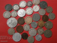 O mulțime de monede vechi germane nerecurente