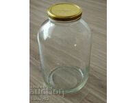 4 liter thick glass jar with markings.