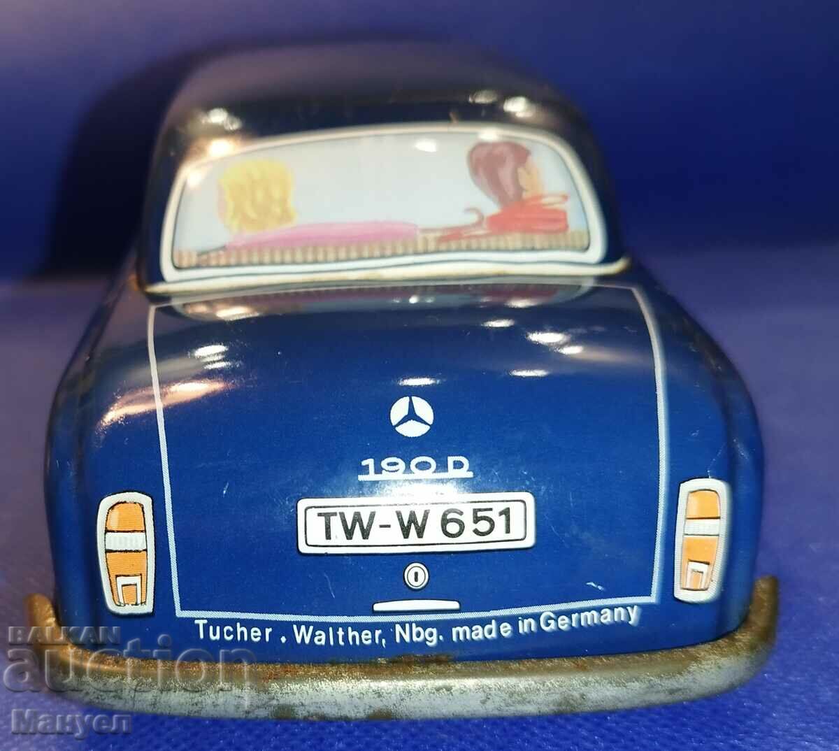 Delivery of Old tin toy, Germany Delivery of Old tin toy, Germany