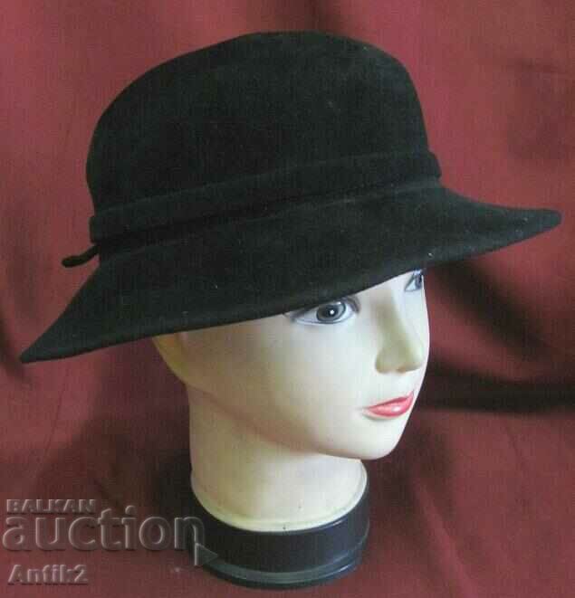 50's Vintage Women's Black Felt Hat with price 80.00 BGN | € 40.90