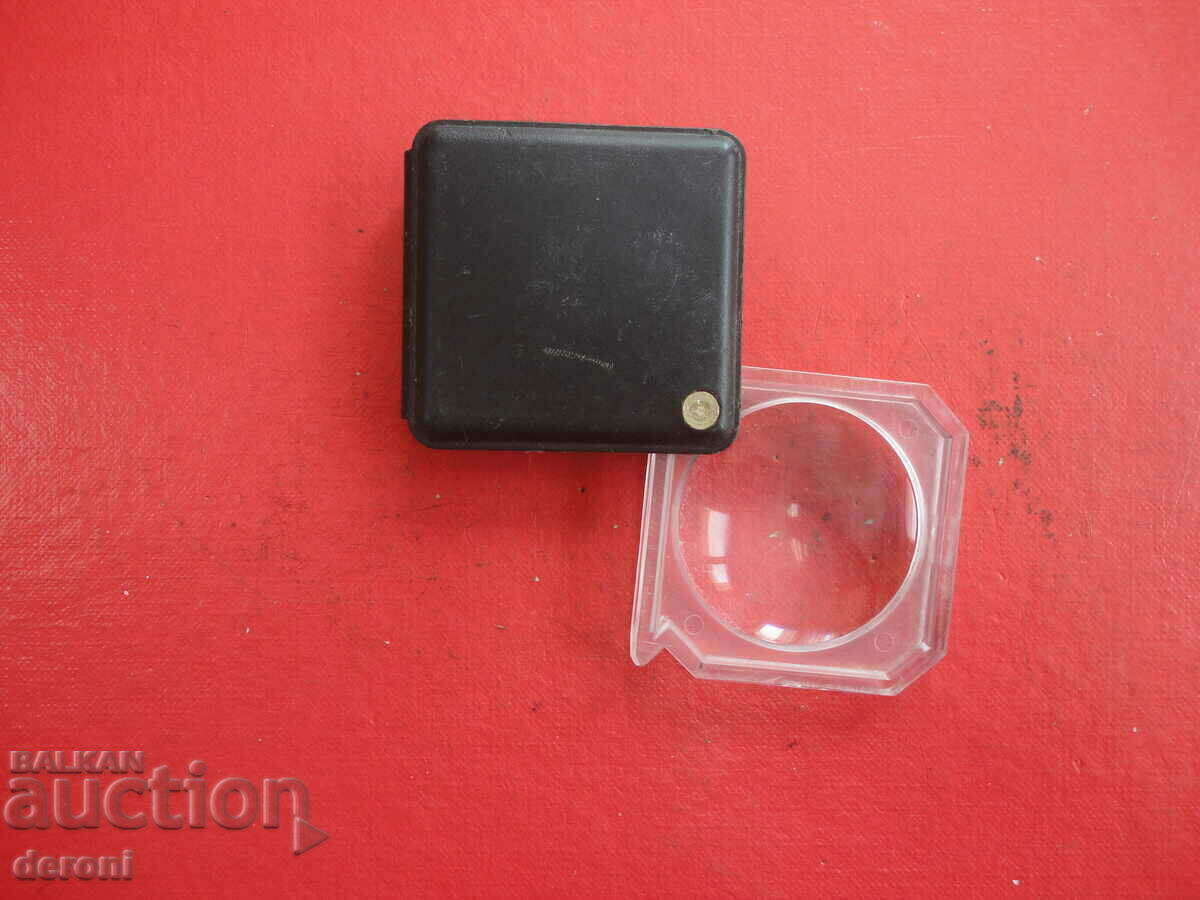 Аукцион Немска лупа за монети 8 Аукцион Немска лупа за монети 8