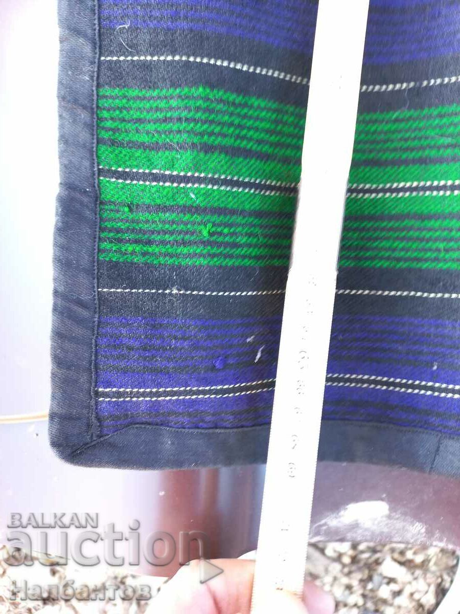 WEAR AN OLD APRON with price 50.00 BGN | € 25.56