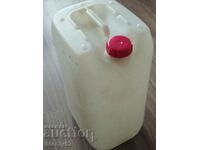 Plastic tube for wine and brandy 25 liters capacity.