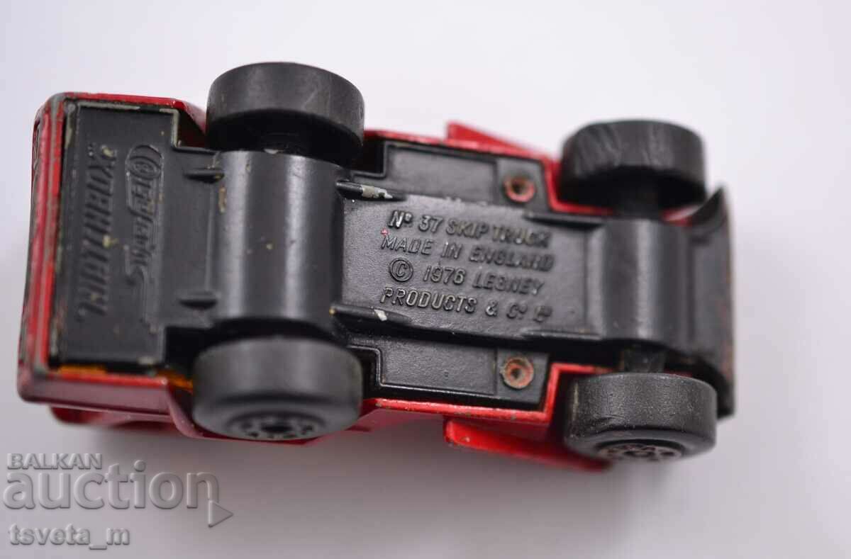 Matchbox England 1976 SKIP TRUCK - 5