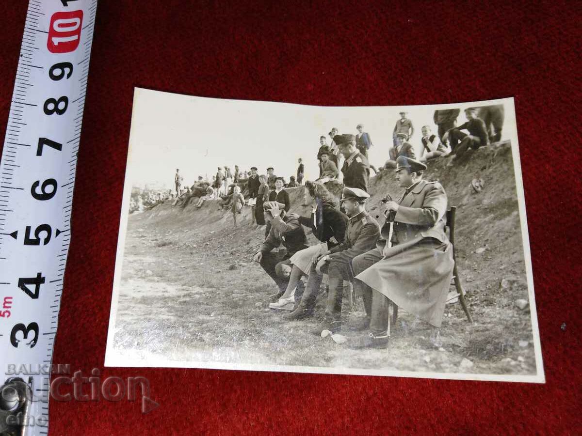 ΒΑΣΙΛΙΚΗ ΦΩΤΟΓΡΑΦΙΑ - στρατιώτες, σπαθί, Στολή με τιμή 15.00 BGN | € 7.67 ΒΑΣΙΛΙΚΗ ΦΩΤΟΓΡΑΦΙΑ - στρατιώτες, σπαθί, Στολή με τιμή 15.00 BGN | € 7.67