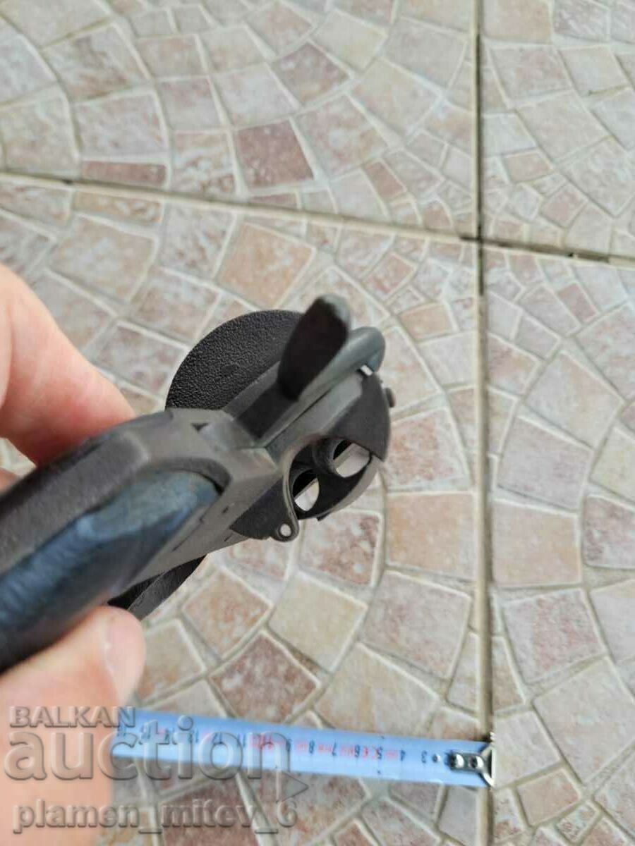 πιστόλι, πιστόλι, περίστροφο με τιμή € 357.90 | 699.99 BGN