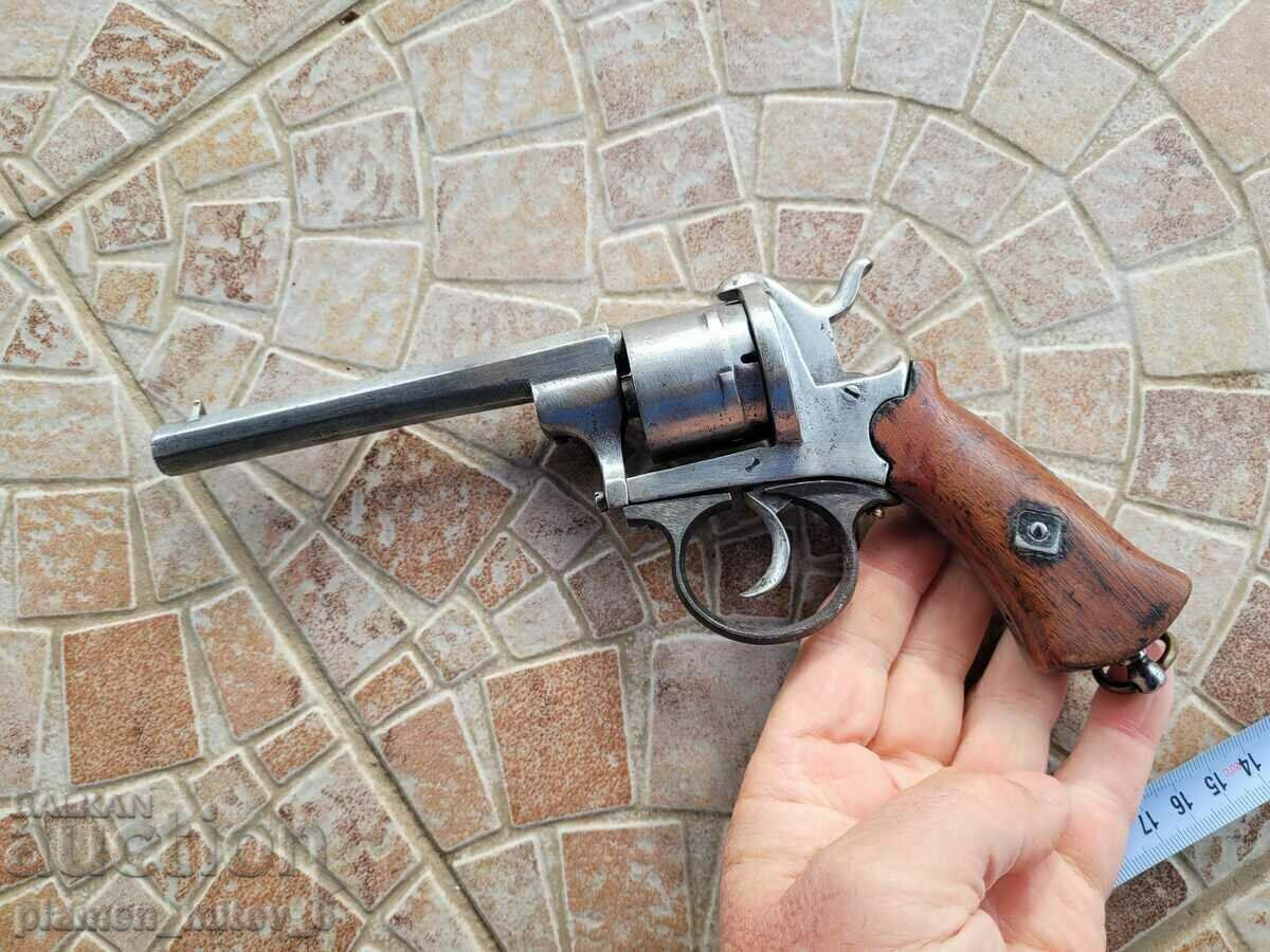 Revolver - 5 Revolver - 5