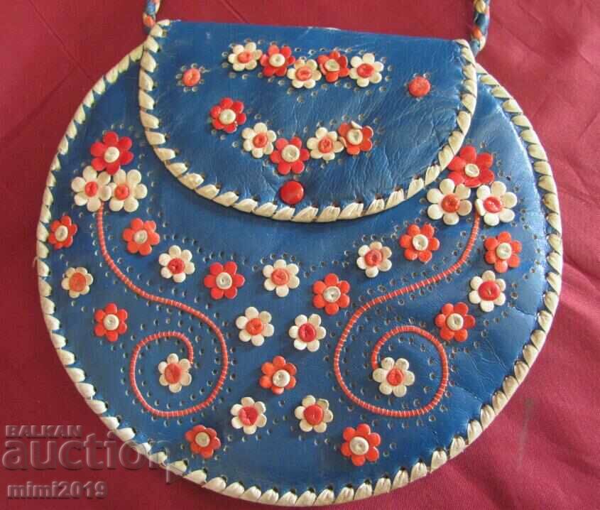 30's Small Leather Ladies Bag with price 45.00 BGN | € 23.01