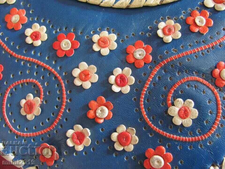 Delivery of 30's Small Leather Ladies Bag