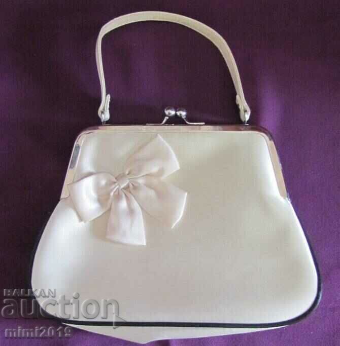 60's Small Ladies' Bag satin and metal clasp with price 45.00 BGN | € 23.01