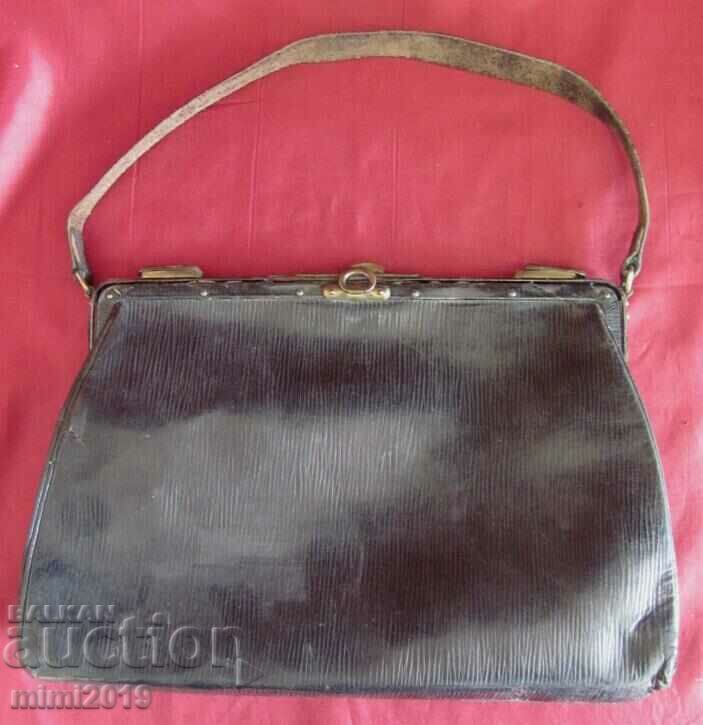 30's Antique Leather Ladies Bag