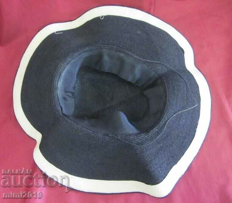 Auction Antique Women's Wide Brim Hat Auction Antique Women's Wide Brim Hat
