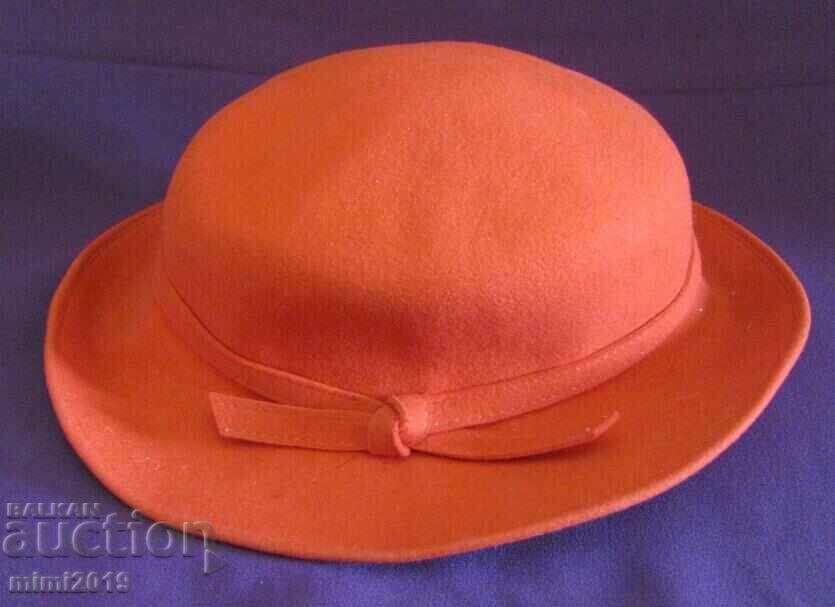 70's Antique Women's Felt Hat with price 35.00 BGN | € 17.90 70's Antique Women's Felt Hat with price 35.00 BGN | € 17.90