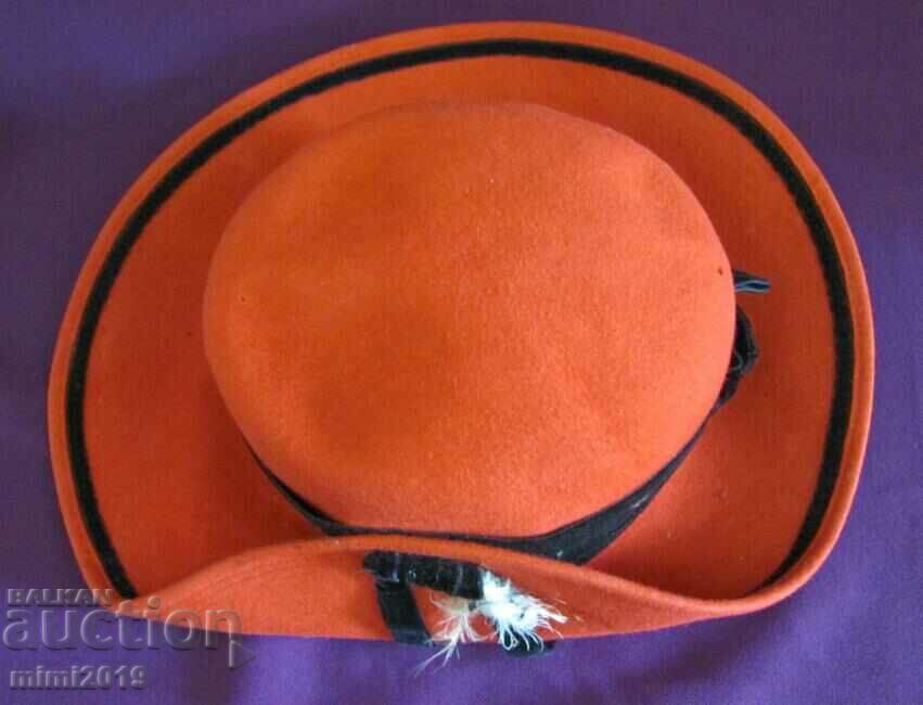 50's Antique Women's Felt and Velvet Hat - 5 50's Antique Women's Felt and Velvet Hat - 5