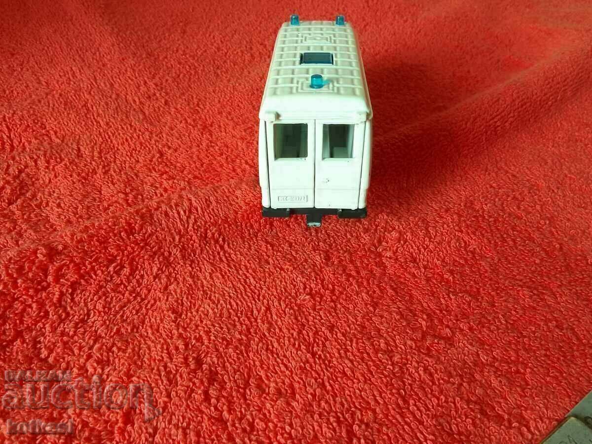 Mașină veche din metal siku W.- Germania Mercedes-Benz 809 D - 5