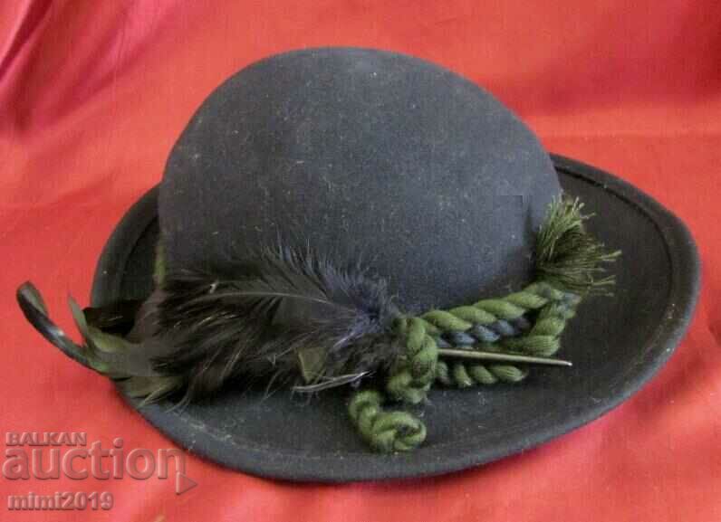 50's Antique Ladies Feather Felt Hat - 6 50's Antique Ladies Feather Felt Hat - 6