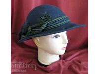 Γυναικείο καπέλο από τσόχα αντίκες της δεκαετίας του '50