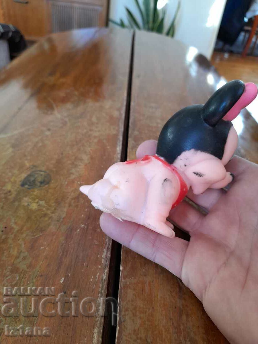 An old Minnie Mouse toy with price 6.00 BGN | € 3.07 An old Minnie Mouse toy with price 6.00 BGN | € 3.07